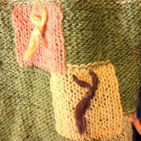 100% handmade wool sweater vest - Picture 3 of 5